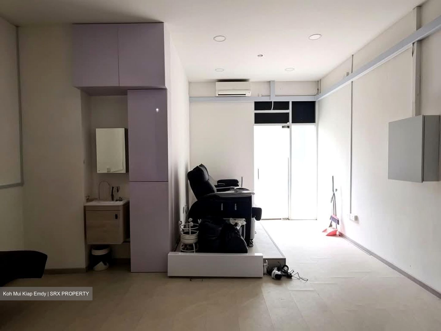 Rocca Balestier (D12), Office #553545331